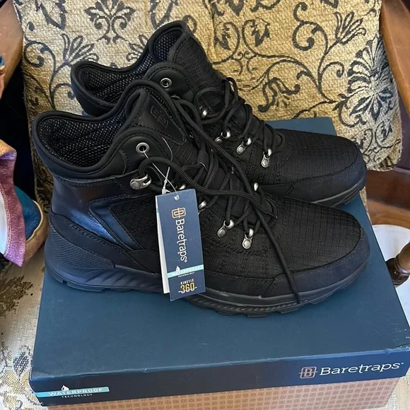 NWT  WITHOUT  BOX Baretraps Men\'s Chambers Water Resistant Lace up Boots Amazon.com | Baretraps Men main image 3